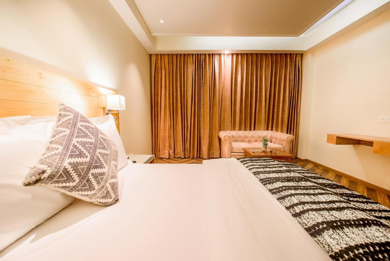 Naturevilas Sarovar Portico - Centrally Heated مايالي المظهر الخارجي الصورة
